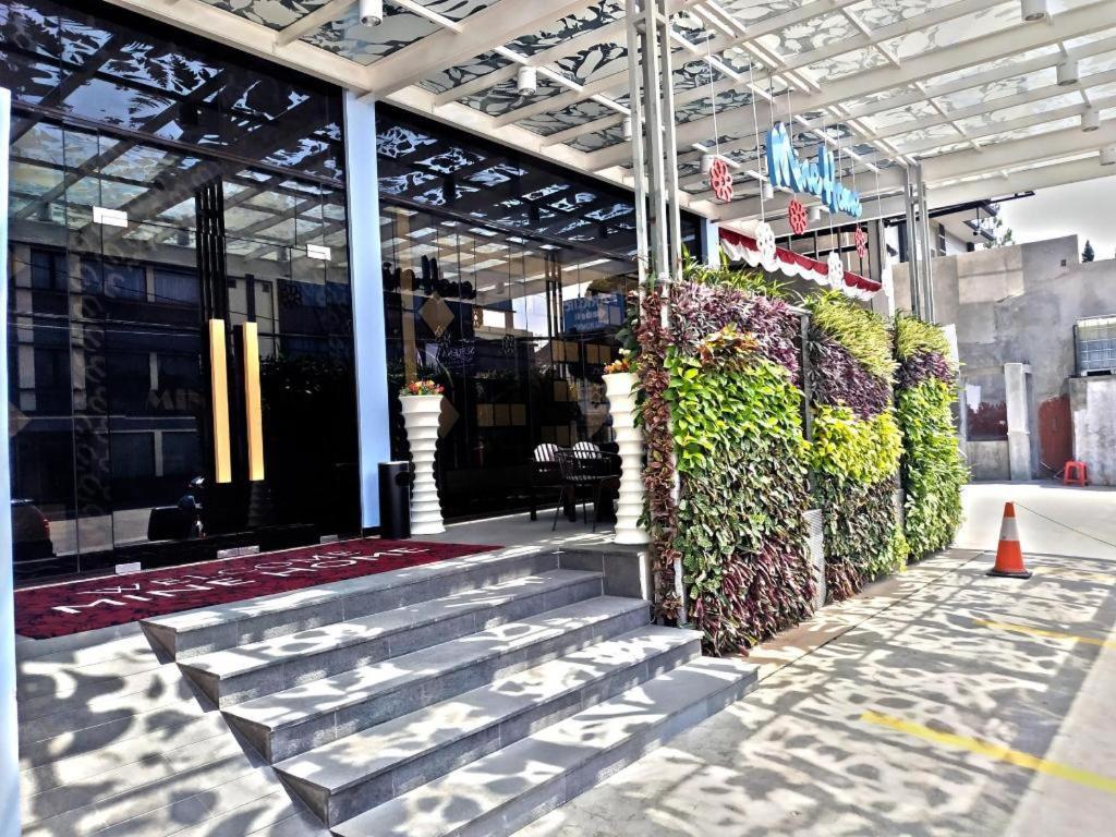 Mine Home Hotel By Sovia Bandung Buitenkant foto