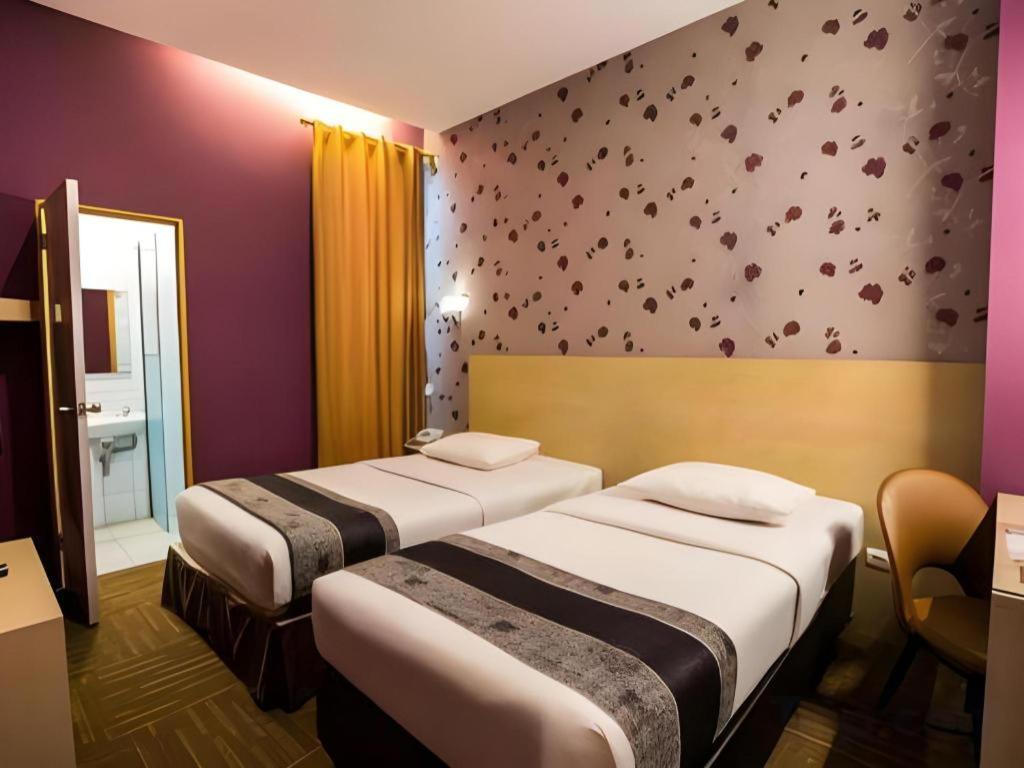 Mine Home Hotel By Sovia Bandung Buitenkant foto