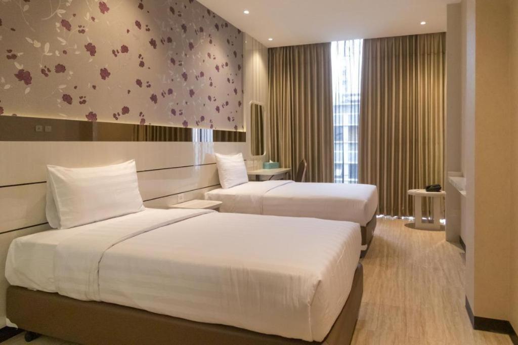 Mine Home Hotel By Sovia Bandung Buitenkant foto