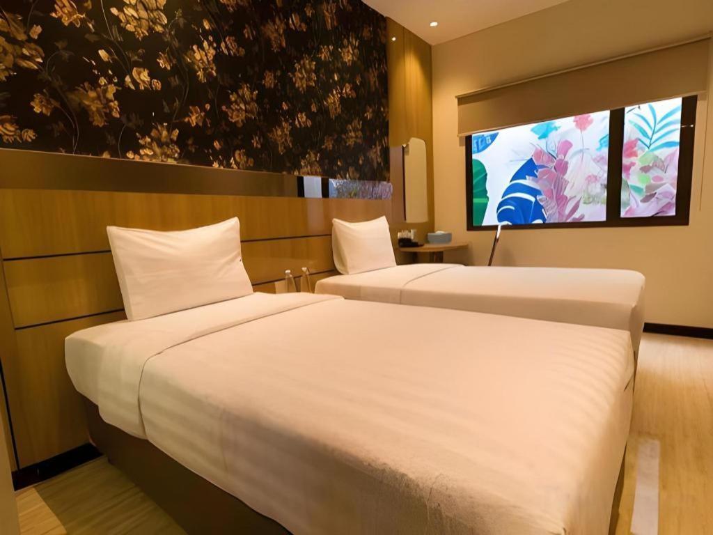 Mine Home Hotel By Sovia Bandung Buitenkant foto