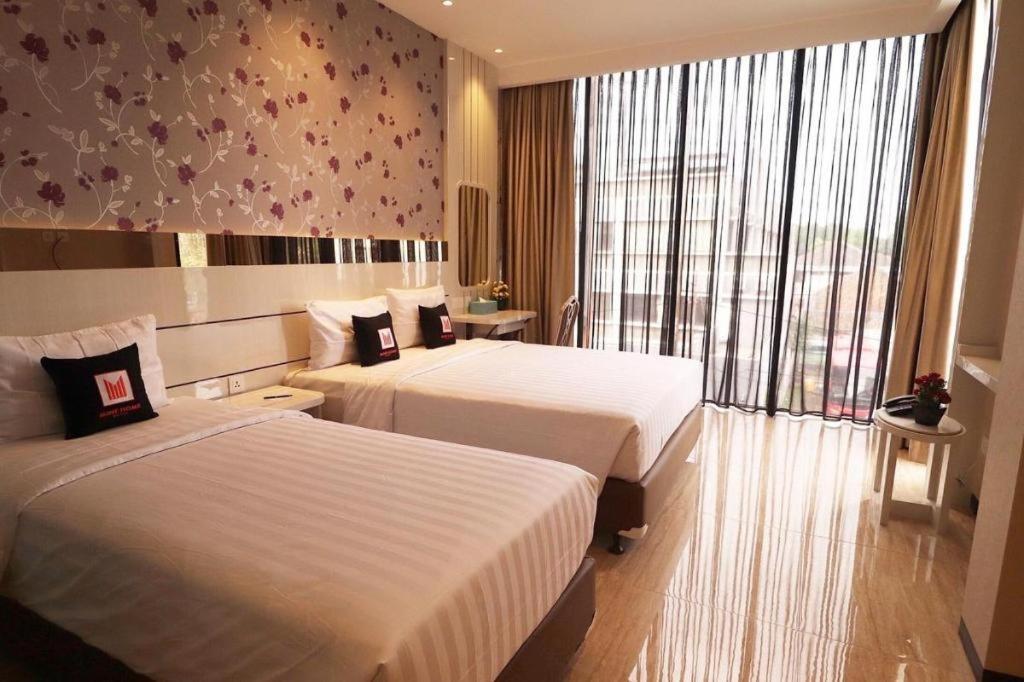 Mine Home Hotel By Sovia Bandung Buitenkant foto