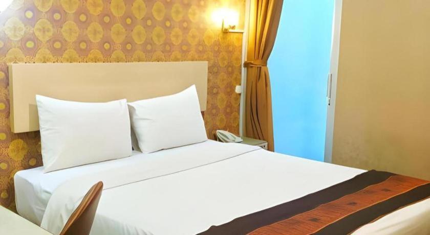 Mine Home Hotel By Sovia Bandung Buitenkant foto